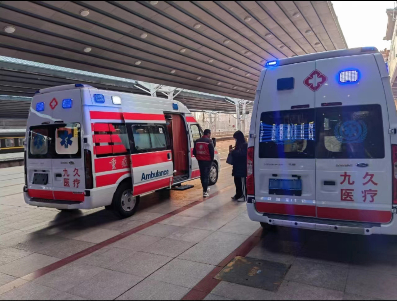 融安县救护车长途转运